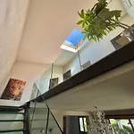 V&e Luxury *