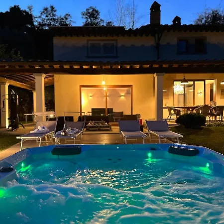 V&e Luxury Villa