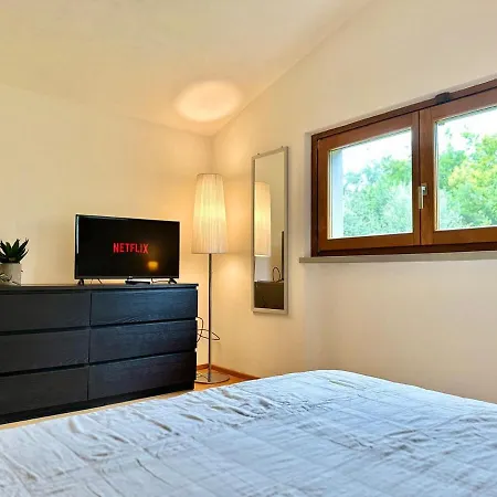 V&e Luxury Villa