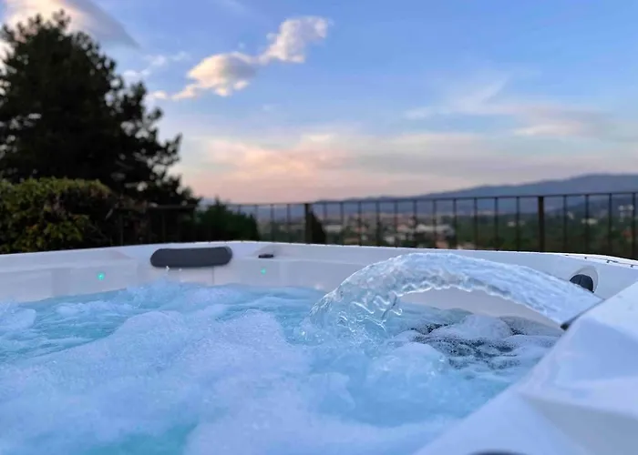V&e Luxury Villa